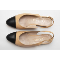 Chanel Slippers/Ballerinas Leather in Beige