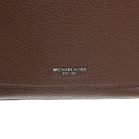 Michael Kors "Bryant MD Flap Messenger Tas" in bruin