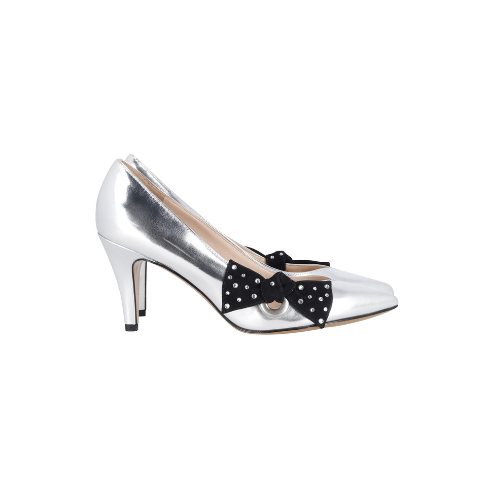 Marc Jacobs Pumps/Peeptoes aus Leder in Silbern