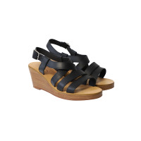 A.P.C. Wedges Leather in Black