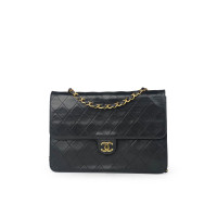 Chanel Flap Bag aus Leder in Schwarz