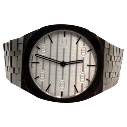 Gucci Armbanduhr aus Stahl in Grau