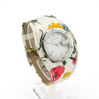 Gucci Armbanduhr aus Stahl in Weiß