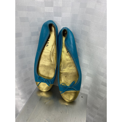 Prada Slippers/Ballerinas Leather in Turquoise