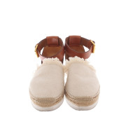 See By Chloé Slippers/Ballerina's in Crème