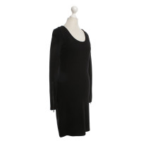 Closed Simple dress in black