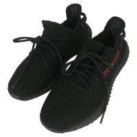 Yeezy Trainers in Black