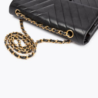 Chanel Chevron Flap Bag Leather in Black