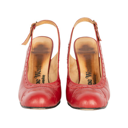 Vivienne Westwood Pumps/Peeptoes Leather in Red