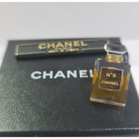 Chanel Broche in Geel