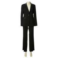 Nusco An elegant trouser suit in black