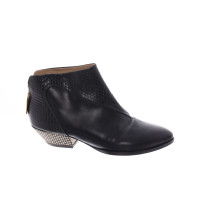 Atalanta Weller Ankle boots Leather in Black
