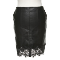 Patrizia Pepe skirt in black