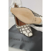 Alberta Ferretti Pumps/Peeptoes in Weiß