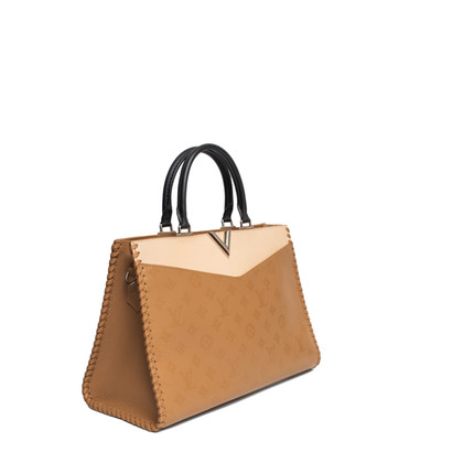 Louis Vuitton Very Zipped Bag aus Leder in Beige