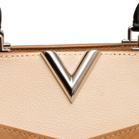 Louis Vuitton Very Zipped Bag Leer in Beige
