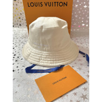 Louis Vuitton Hoed/Muts in Beige