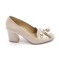 Stuart Weitzman Pumps/Peeptoes en Cuir en Blanc