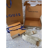 Louis Vuitton Accessoire en Beige