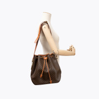 Céline Bucket Bag in Braun