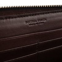 Bottega Veneta Zip Around Wallet Leather in Brown