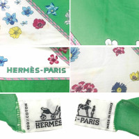 Hermès Schal/Tuch aus Baumwolle in Grün