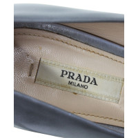 Prada Pumps/Peeptoes Leather in Grey