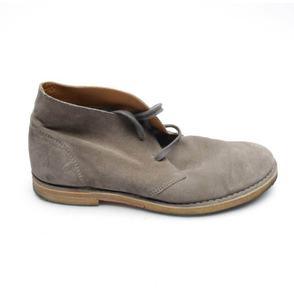 Closed Lace-up shoes Leather in Grey