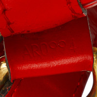 Louis Vuitton Noé Petit aus Leder in Rot