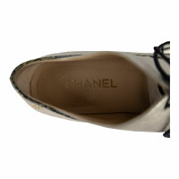 Chanel Scarpe stringate in Pelle