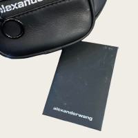 Alexander Wang Umhängetasche aus Leder in Schwarz