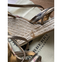 Burberry Sandals Canvas in Gold