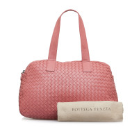 Bottega Veneta Sac à bandoulière en Cuir en Rose/pink