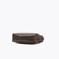 Louis Vuitton Trousse Toilette in Braun