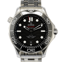 Omega Seamaster Diver 300M Co-Axial Master Chronometer, aus Stahl