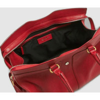 Yves Saint Laurent Cabas Chyc Leather in Red
