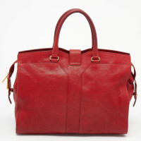 Yves Saint Laurent Cabas Chyc Leather in Red