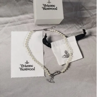 Vivienne Westwood Necklace Silver in Silvery