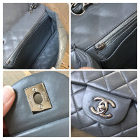 Chanel Timeless Classic in Pelle in Grigio