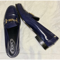 Tod's Slippers/Ballerinas Patent leather in Blue