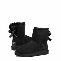 Ugg Australia Ankle boots Suede in Black