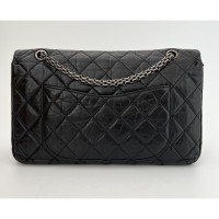 Chanel 2.55 aus Leder in Schwarz