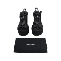 Yves Saint Laurent Wedges Leather in Black