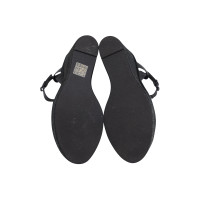 Yves Saint Laurent Chaussures compensées en Cuir en Noir