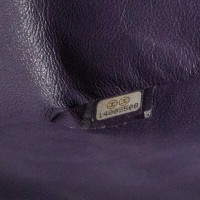 Chanel Timeless Classic aus Lackleder in Violett