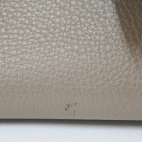 Yves Saint Laurent Handbag Leather in Grey