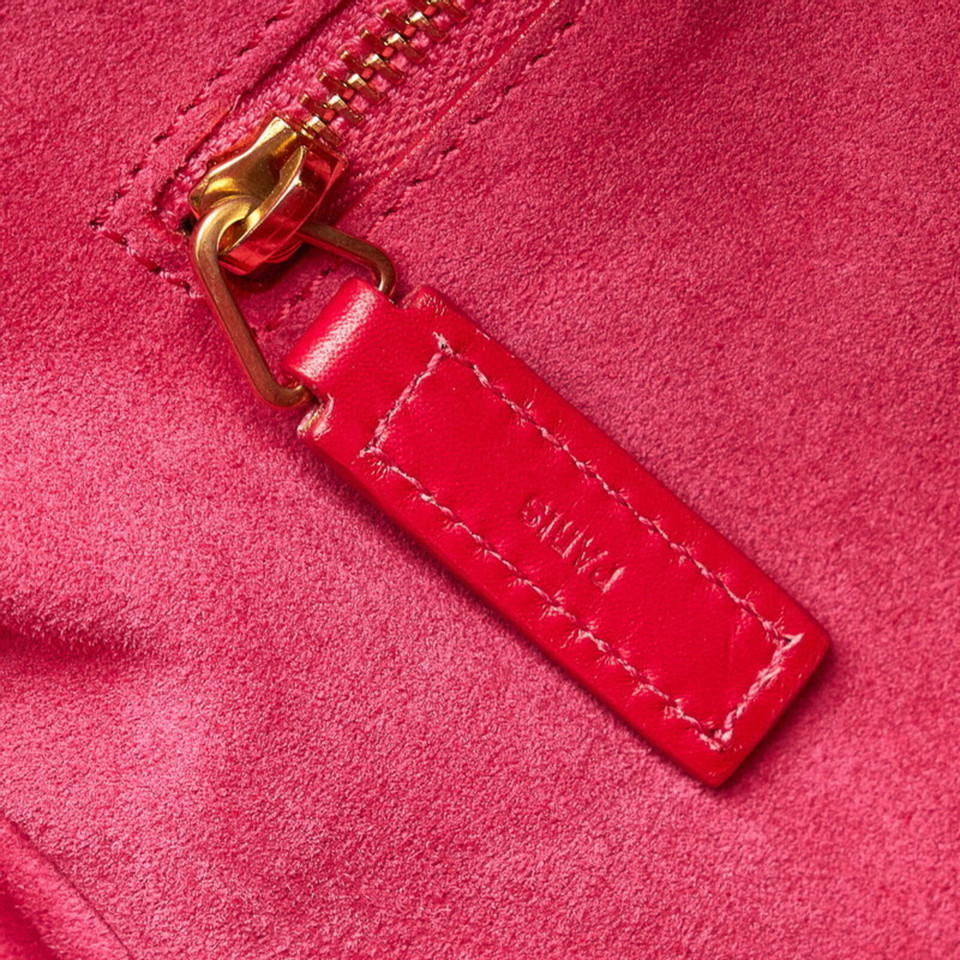 Yves Saint Laurent Handbag Leather in Fuchsia