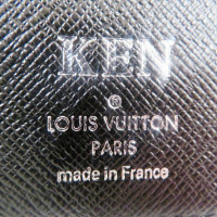 Louis Vuitton Brazza Leather in Black