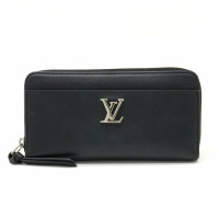 Louis Vuitton Lockme Leather in Black