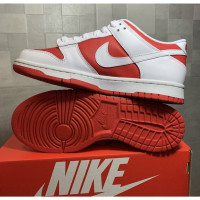 Nike Trainers in Red